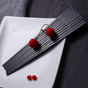 Chopsticks coreanos de acero inoxidable anodizados, niquelados y zincados en negro