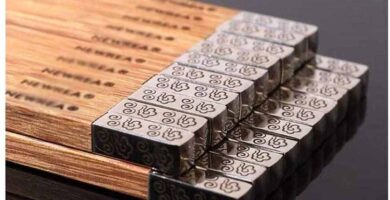 Palillos con dibujos de naruto